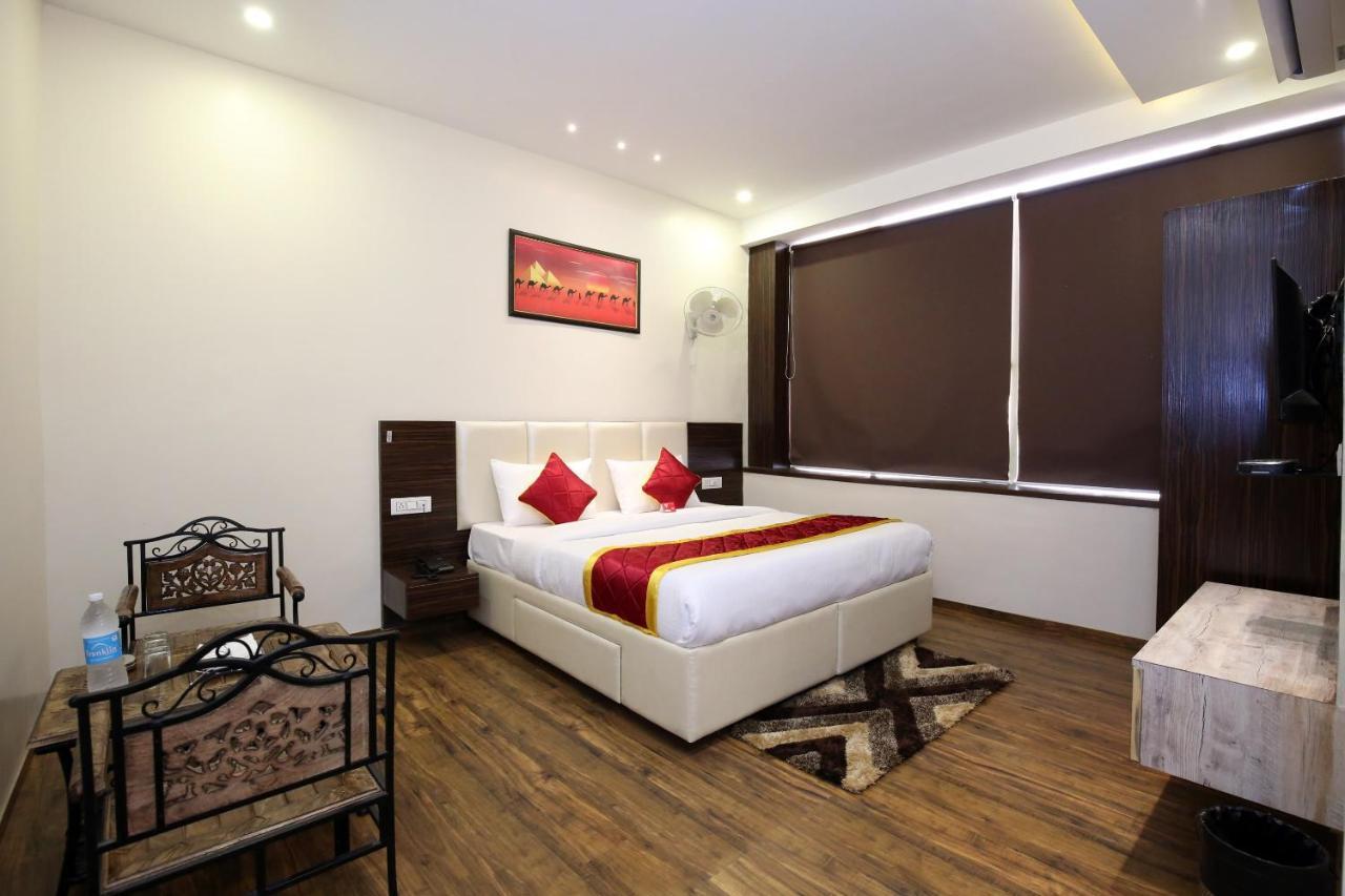 Oyo 9159 Hotel Royal Woodslark Zirakpur Exterior photo